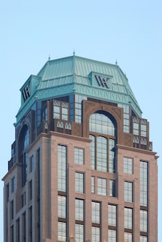 waldorf astoria doha west bay