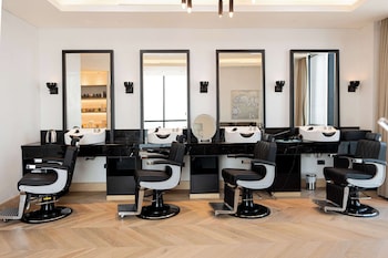 waldorf astoria doha west bay