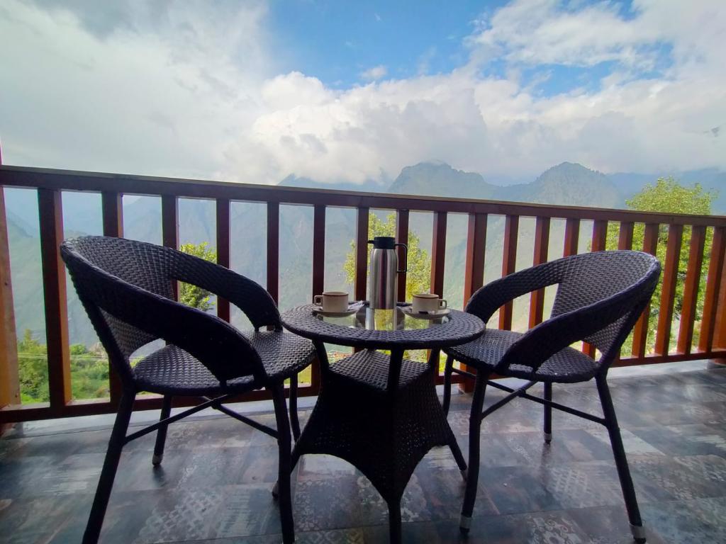 satopanth the auli resort