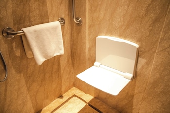 hualuxe beijing xinan