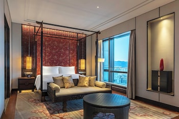 hualuxe beijing xinan