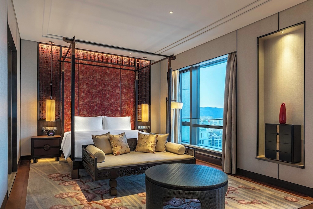 hualuxe beijing xinan