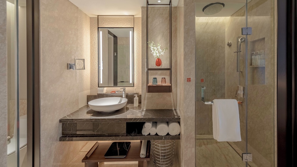 hualuxe beijing xinan