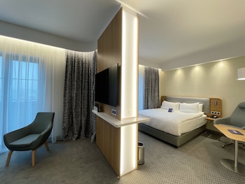holiday inn express ankara airport