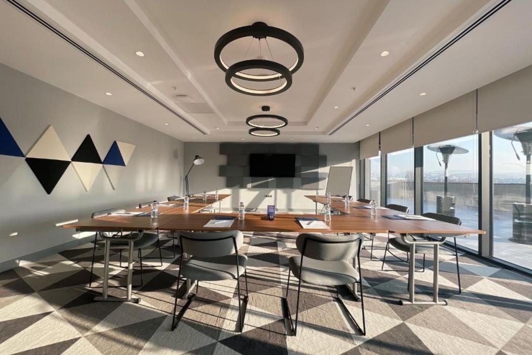 holiday inn express ankara airport