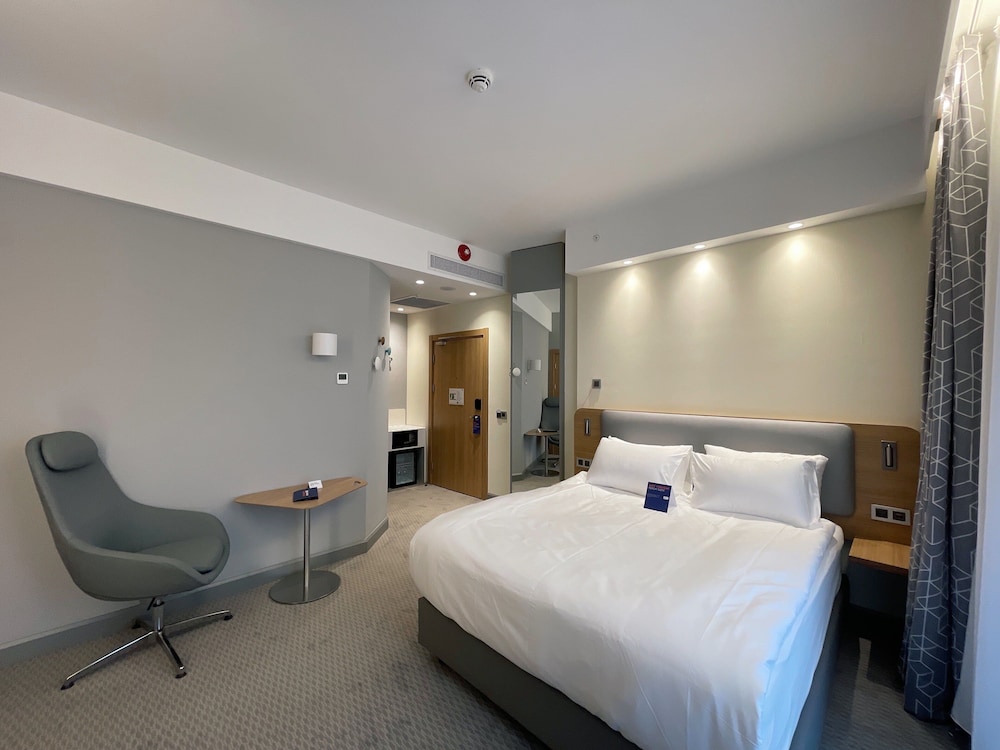 holiday inn express ankara airport