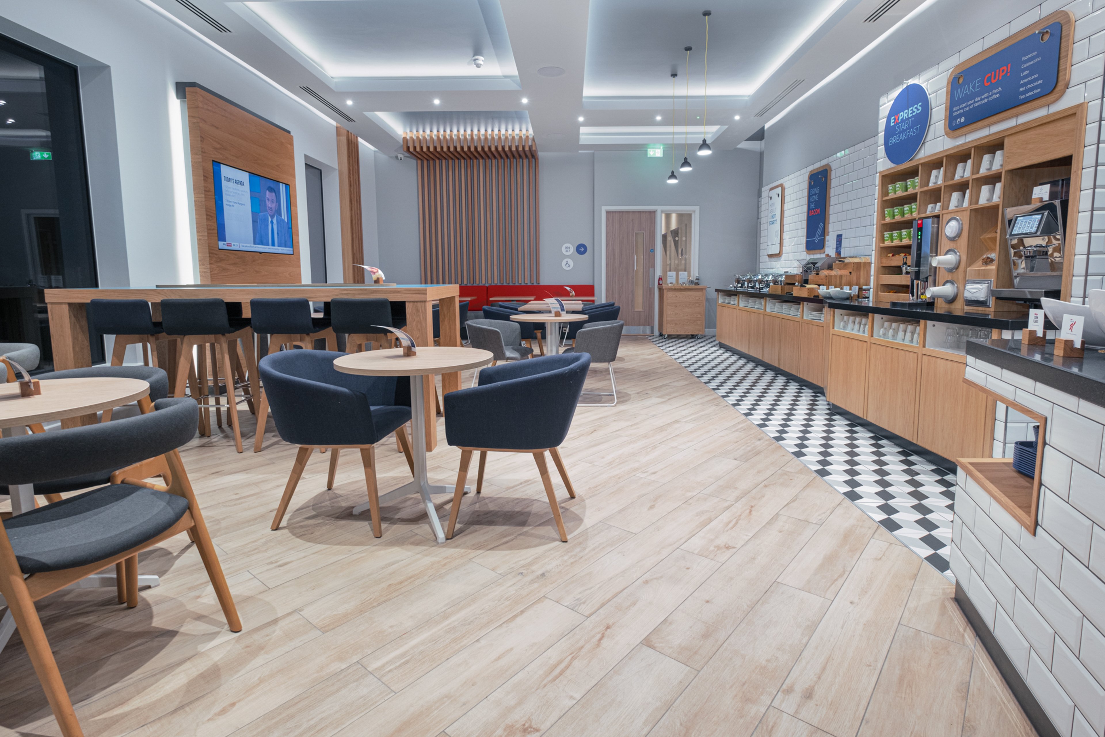 holiday inn express fleet an ihg hotel