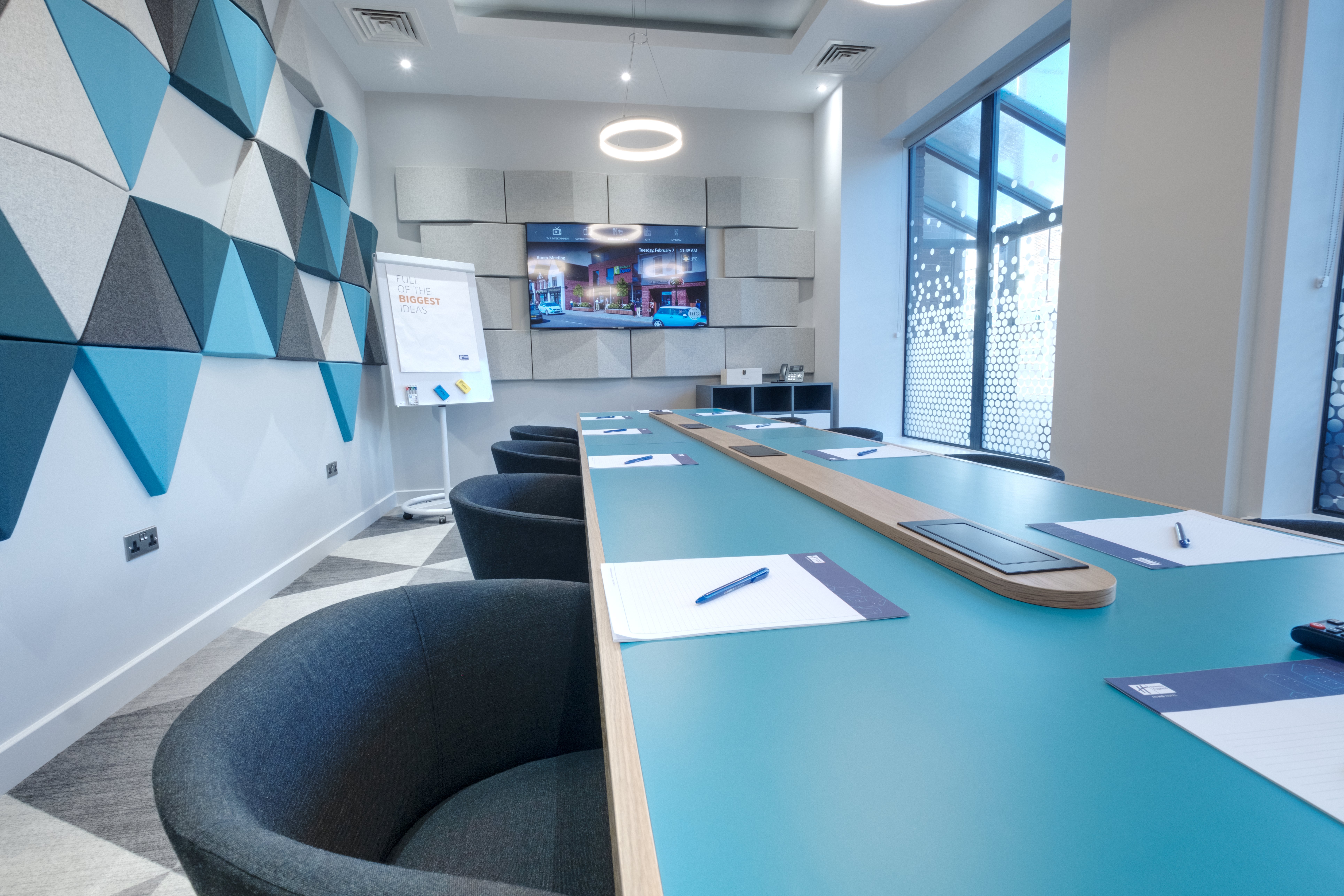 holiday inn express fleet an ihg hotel