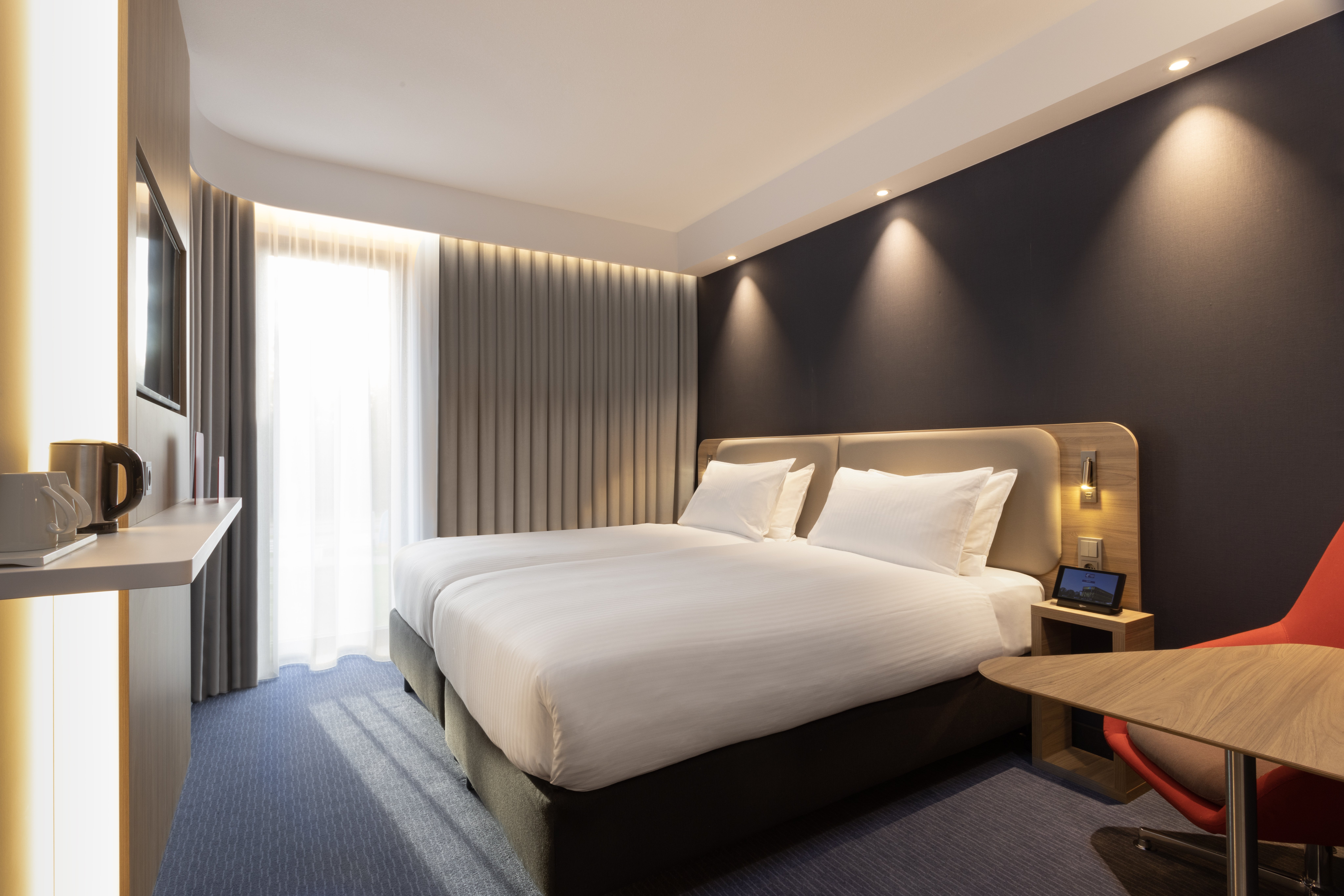 holiday inn express and suites deventer an ihg hotel
