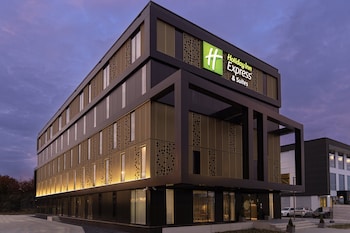Holiday Inn Express And Suites Deventer, An Ihg Hotel,,3 star