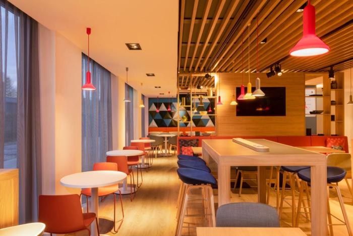 holiday inn express and suites deventer an ihg hotel
