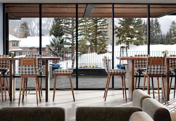 hotel alpenrock breckenridge curio collection by hilton