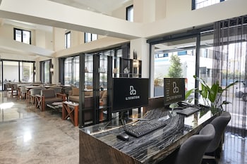 livinton hotel