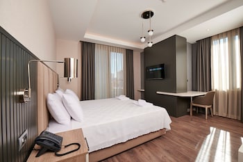 livinton hotel