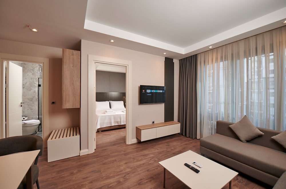 livinton hotel