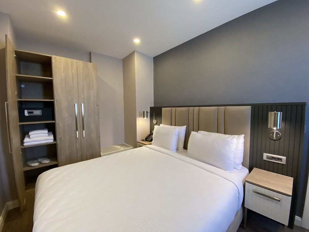 livinton hotel