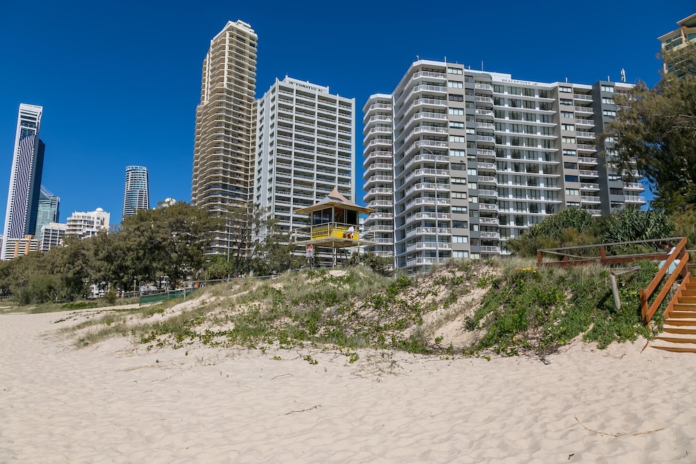 breakfree beachpoint