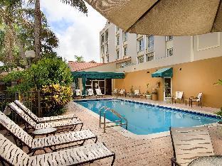 hampton inn and suites ft lauderdale arpt south cruise port