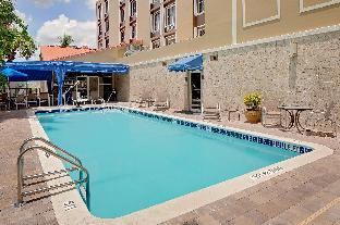 hampton inn and suites ft lauderdale arpt south cruise port