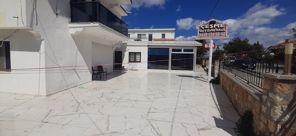 cesme holiday homes