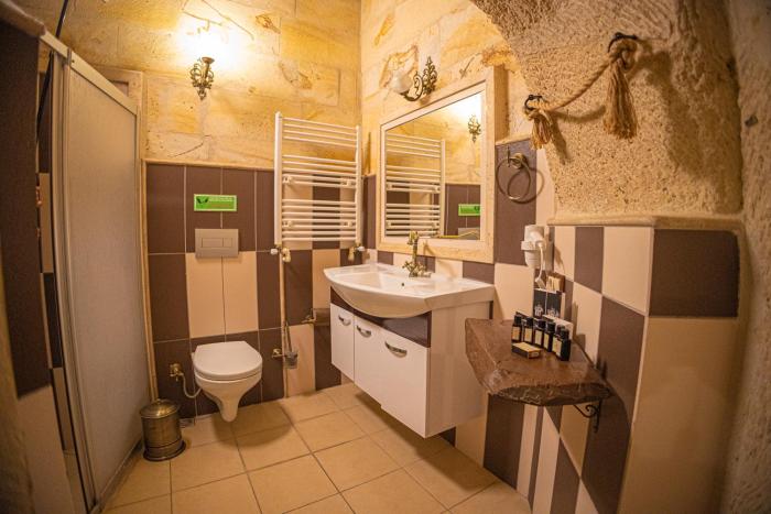 pietra cave suites
