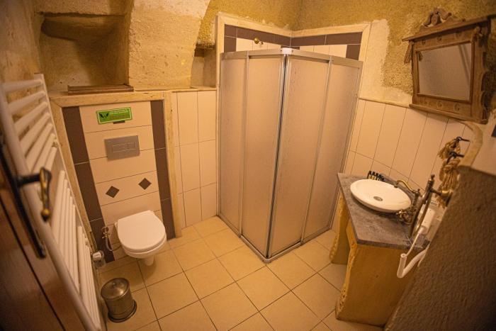 pietra cave suites