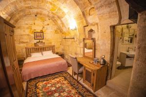 pietra cave suites