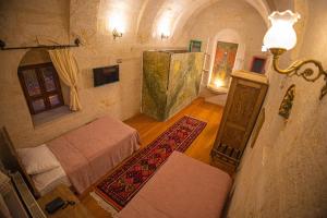 pietra cave suites