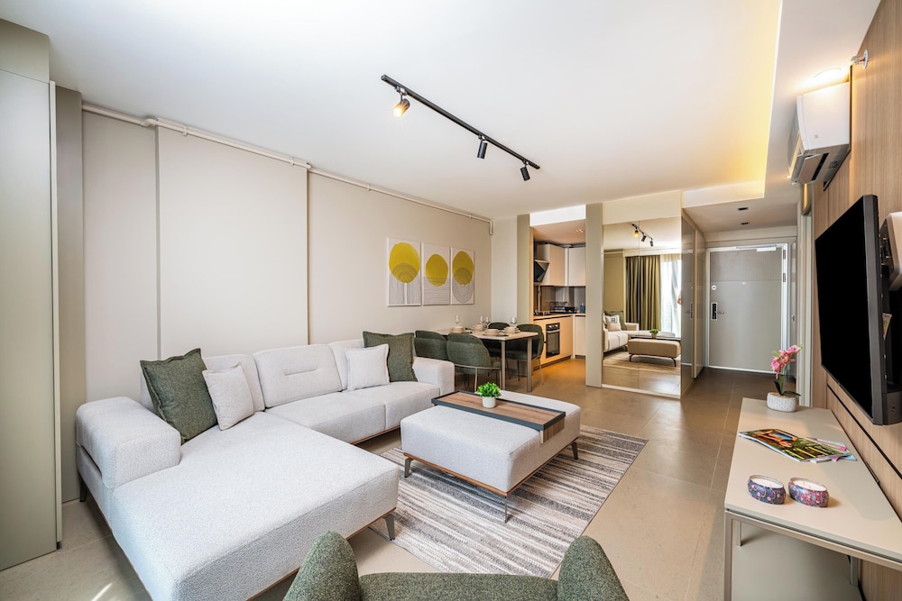 the casa letstay suites