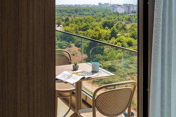 the casa letstay suites