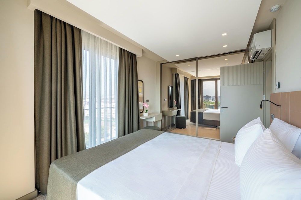 the casa letstay suites