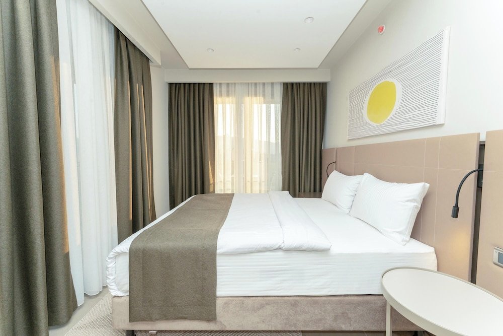 the casa letstay suites