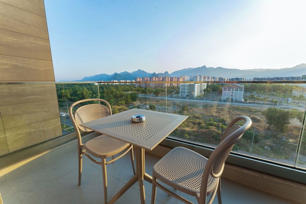 the casa letstay suites