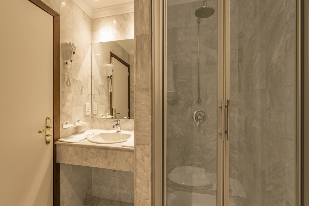 hotel ambassador monaco