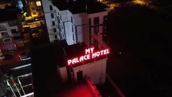 my palace hotel