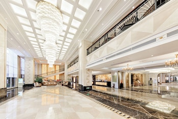 wyndham garden wuhan west