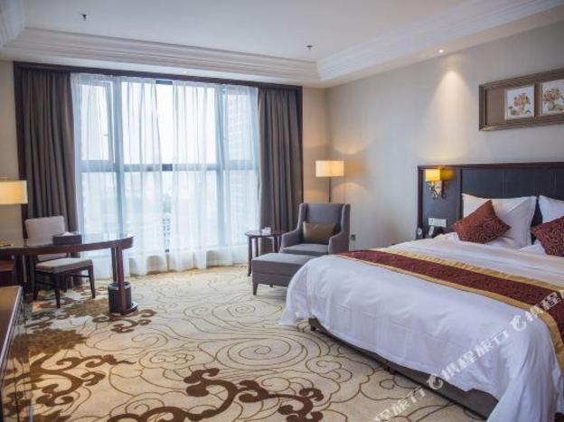wyndham garden wuhan west