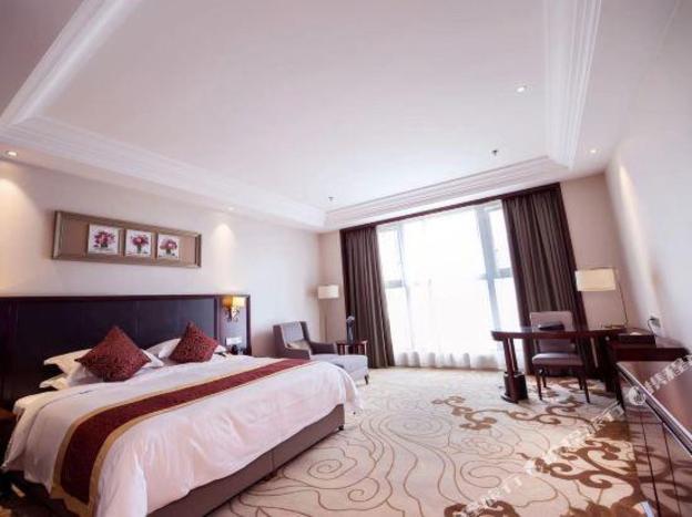 wyndham garden wuhan west