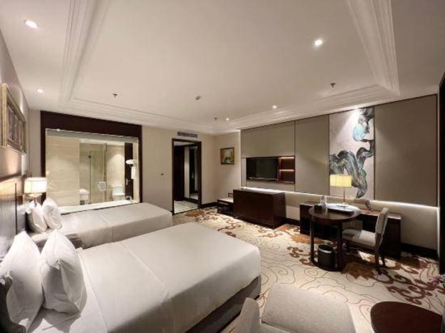 wyndham garden wuhan west