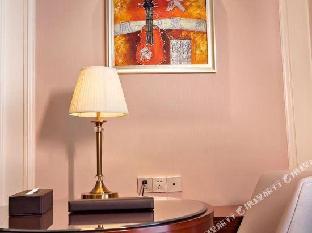 wyndham garden wuhan west