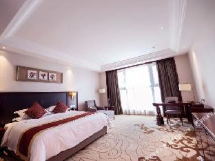 wyndham garden wuhan west