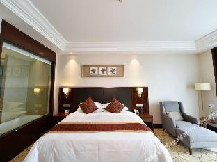 wyndham garden wuhan west