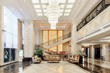 wyndham garden wuhan west