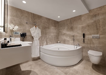 gleam collection hotel