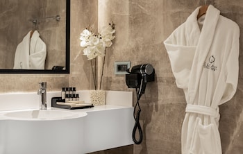 gleam collection hotel