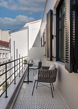 gleam collection hotel