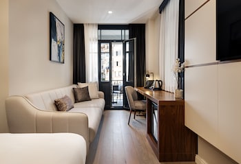 gleam collection hotel