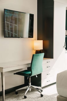 loews hotel 1000 seattle