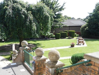 devonshire house hotel