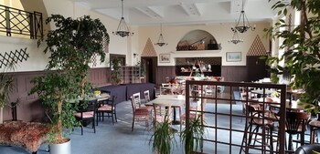 Devonshire House Hotel,,3 star